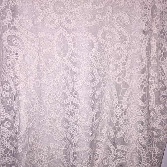 American Eagle lace back sweater - Picture 4 of 4